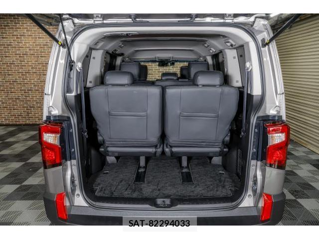 Mitsubishi DELICA 2019-11 8007610-14