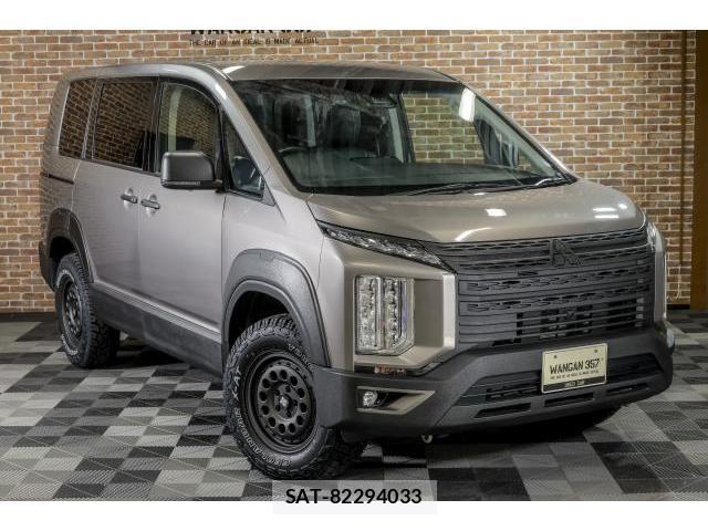 Mitsubishi DELICA 2019-11 8007610-2