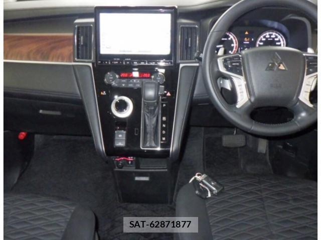 Mitsubishi DELICA 2019-03 8007974-2