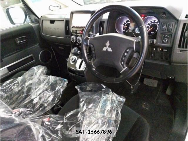 Mitsubishi DELICA 2017-09 8007976-2