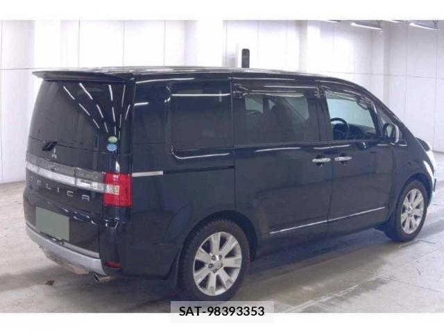 Mitsubishi DELICA 2010-07 8007987-1