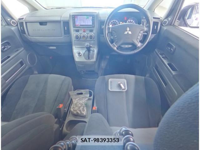 Mitsubishi DELICA 2010-07 8007987-2