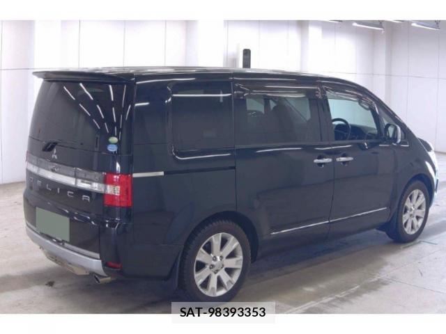 Mitsubishi DELICA 2010-07 8007987-4