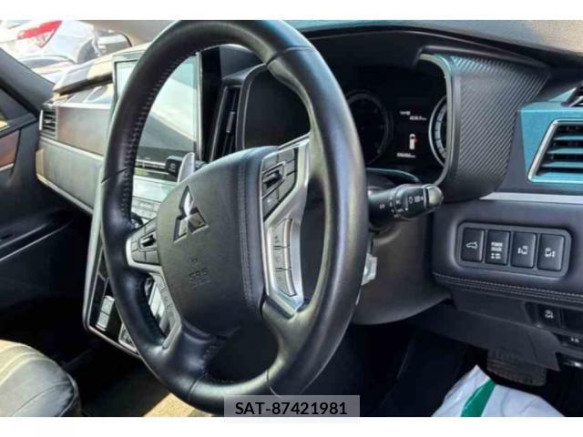 Mitsubishi DELICA 2022-07 8008079-2