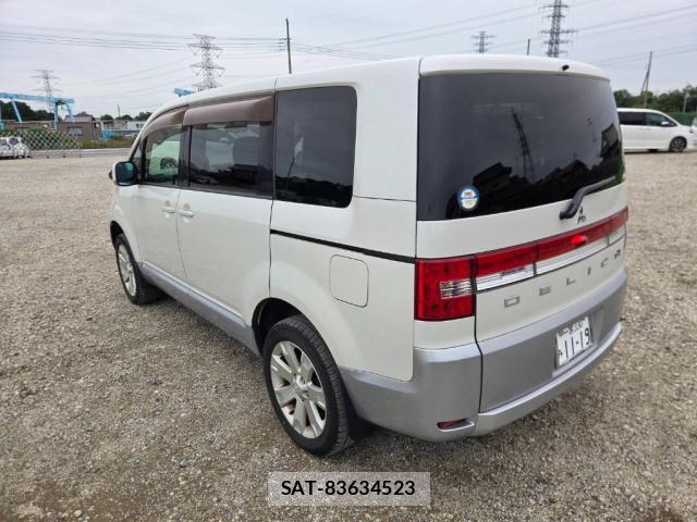 Mitsubishi DELICA 2014 8008221-1