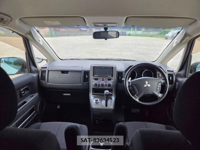 Mitsubishi DELICA 2014 8008221-2