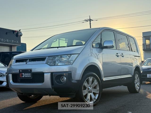 Mitsubishi DELICA 2010-11 8008429-0