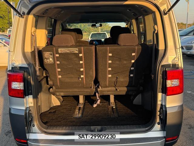 Mitsubishi DELICA 2010-11 8008429-15