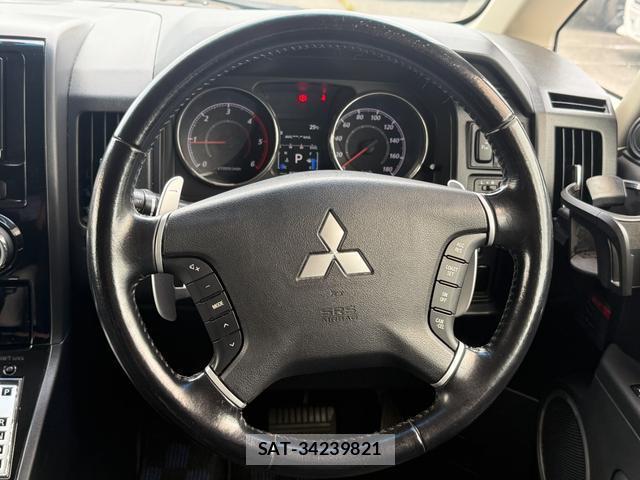 Mitsubishi DELICA 2014-08 8008443-19