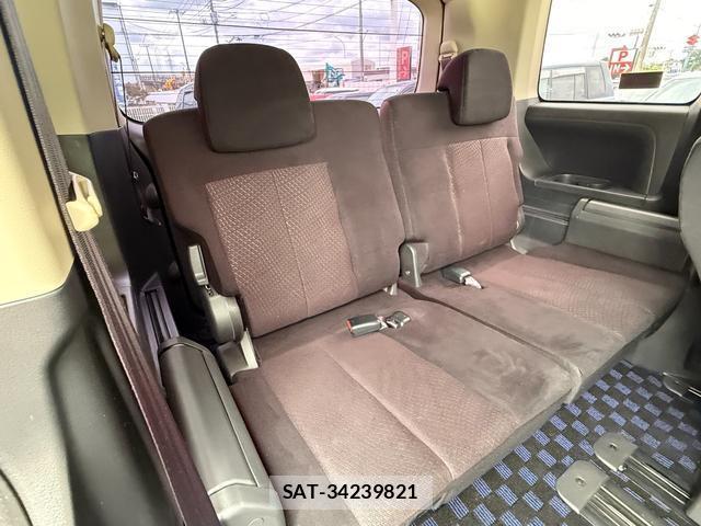 Mitsubishi DELICA 2014-08 8008443-6