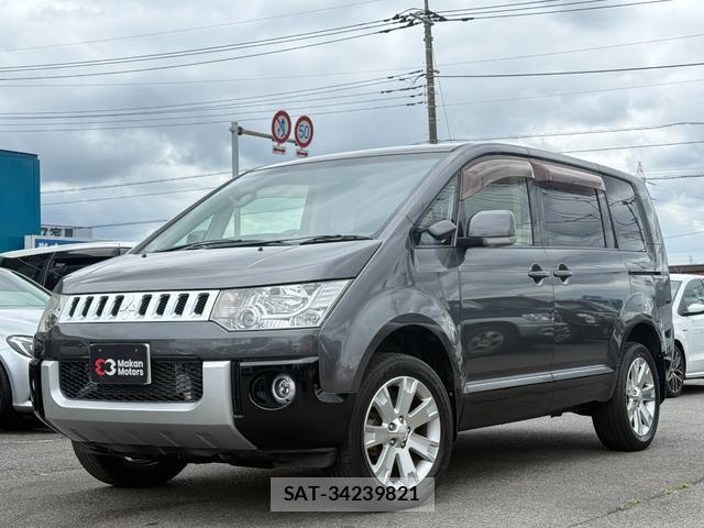 Mitsubishi DELICA 2014-08 8008443-7