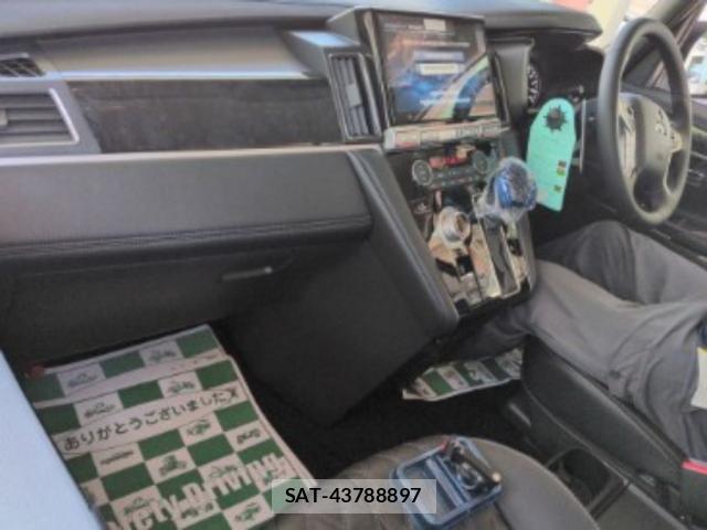 Mitsubishi DELICA 2025-11 8009155-2