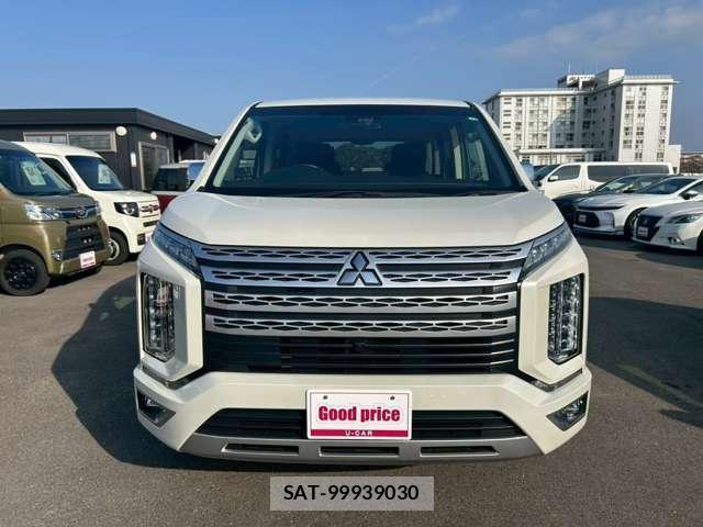 Mitsubishi DELICA 2021-04 8009628-9