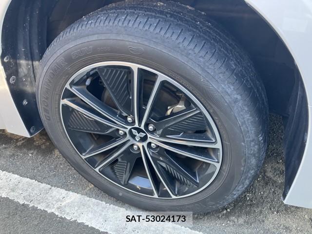 Mitsubishi DELICA 2023-04 8009780-13