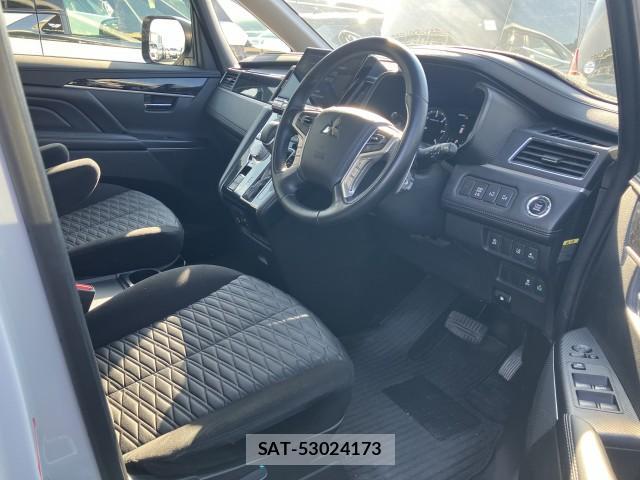 Mitsubishi DELICA 2023-04 8009780-5