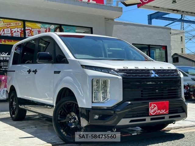 Mitsubishi DELICA 2024-12 8009872-9