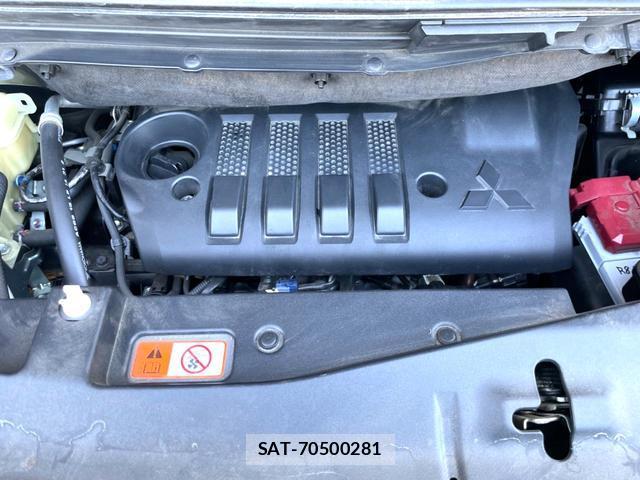 Mitsubishi DELICA 2019-03 8009905-17
