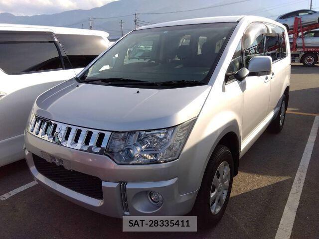 Mitsubishi DELICA 2018-04 8009955-0