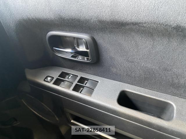 Mitsubishi DELICA 2015-08 8010143-12