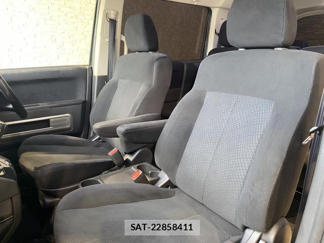 Mitsubishi DELICA 2015-08 8010143-15