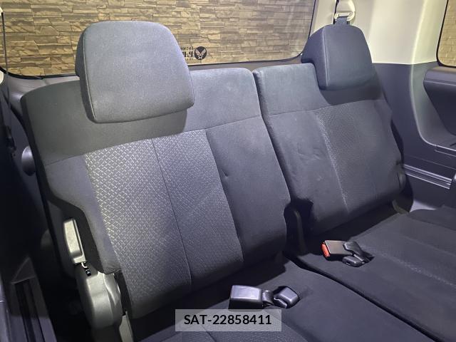 Mitsubishi DELICA 2015-08 8010143-18