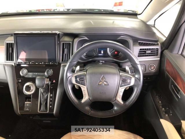 Mitsubishi DELICA 2019-03 8010198-2