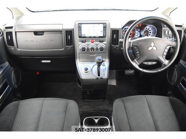 Mitsubishi DELICA 2013-12 8010325-10