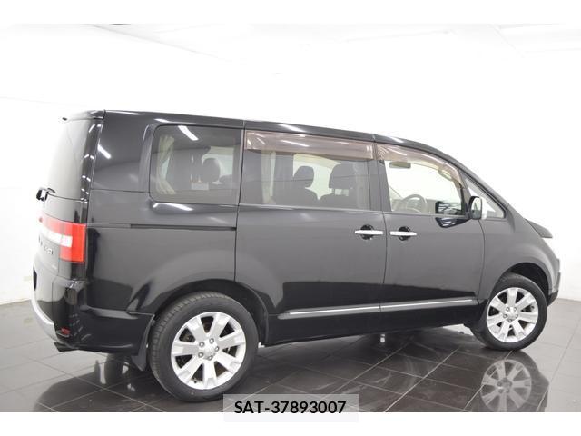 Mitsubishi DELICA 2013-12 8010325-8
