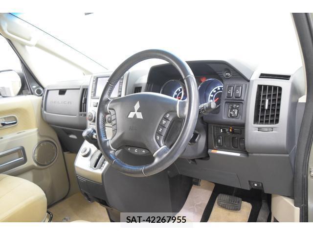 Mitsubishi DELICA 2012-06 8010327-16