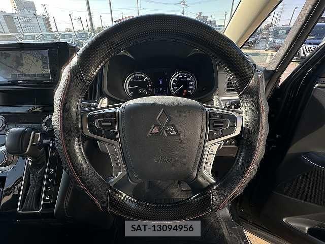 Mitsubishi DELICA 2019-12 8010383-2