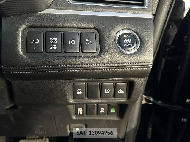 Mitsubishi DELICA 2019-12 8010383-4