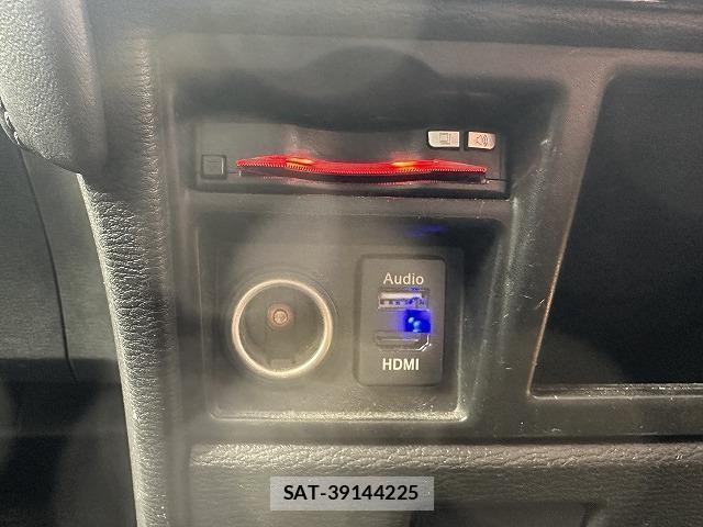 Mitsubishi DELICA 2019-11 8010384-10