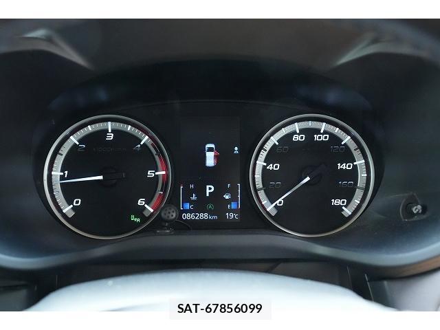 Mitsubishi DELICA 2019-05 8010395-10