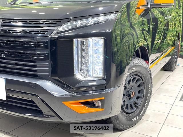 Mitsubishi DELICA 2022-03 8010445-12