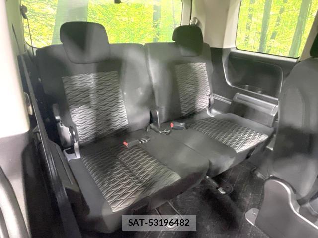 Mitsubishi DELICA 2022-03 8010445-9