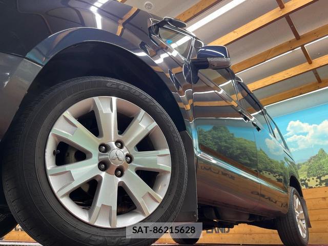 Mitsubishi DELICA 2016-07 8010512-13