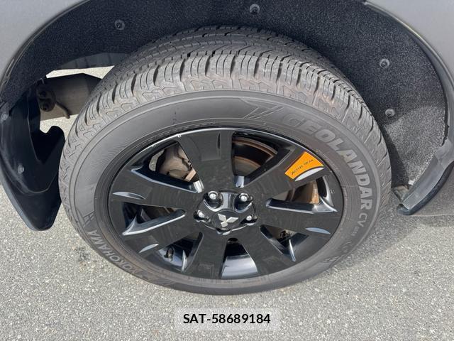 Mitsubishi DELICA 2017-10 8010621-12