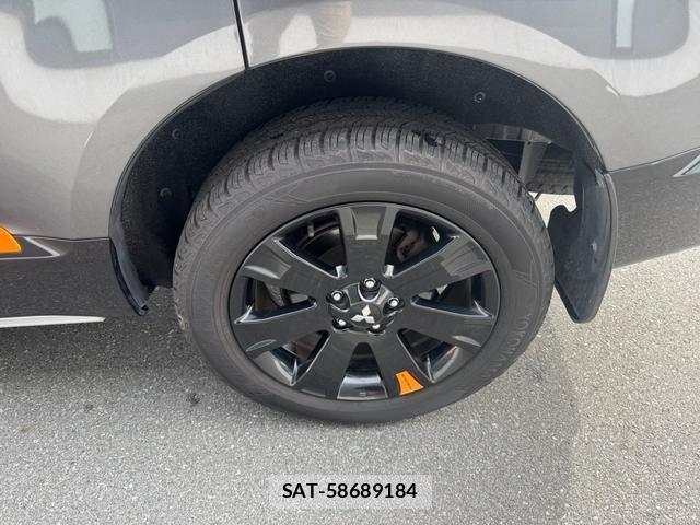 Mitsubishi DELICA 2017-10 8010621-6