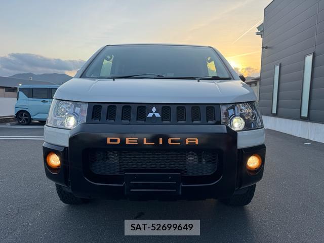 Mitsubishi DELICA 2017-06 8010623-1