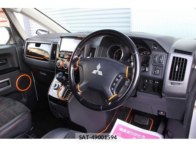 Mitsubishi DELICA 2017-06 8010764-5