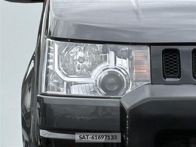 Mitsubishi DELICA 2017-05 8010773-17