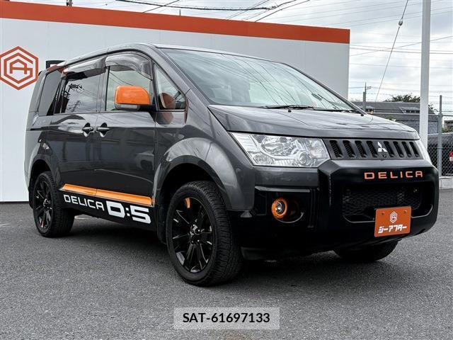 Mitsubishi DELICA 2017-05 8010773-7