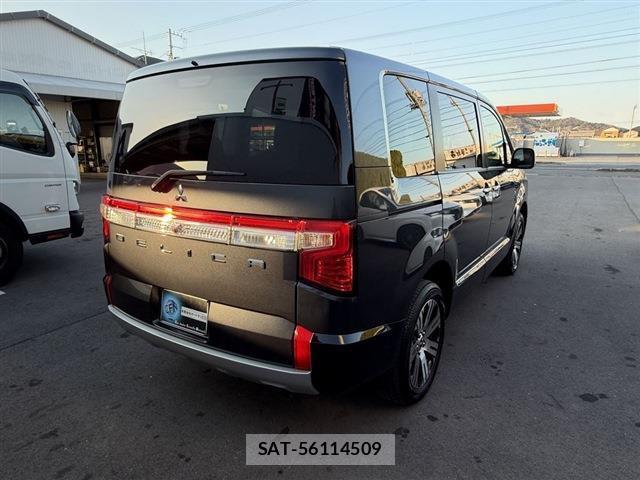 Mitsubishi DELICA 2024-02 8010839-1