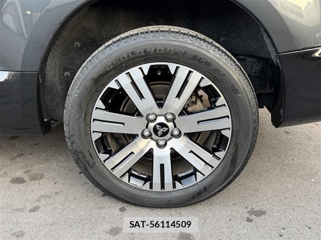 Mitsubishi DELICA 2024-02 8010839-16