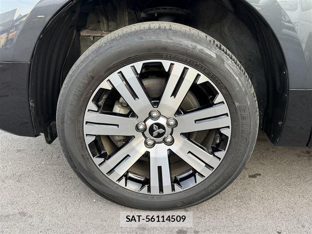 Mitsubishi DELICA 2024-02 8010839-17