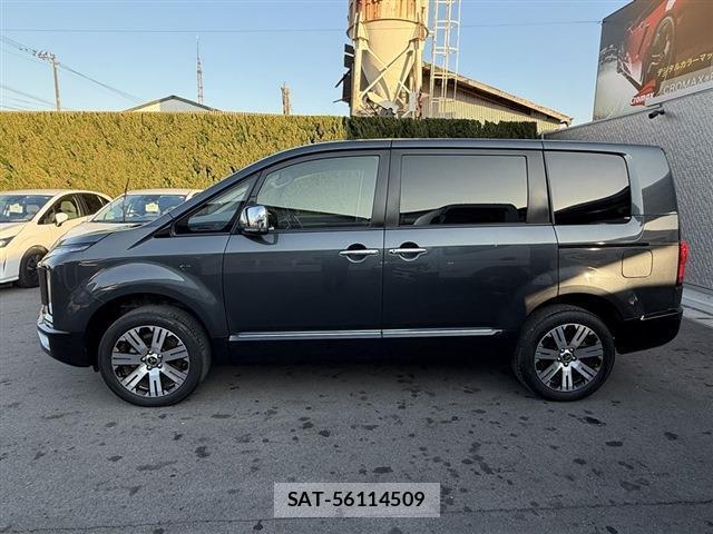 Mitsubishi DELICA 2024-02 8010839-2