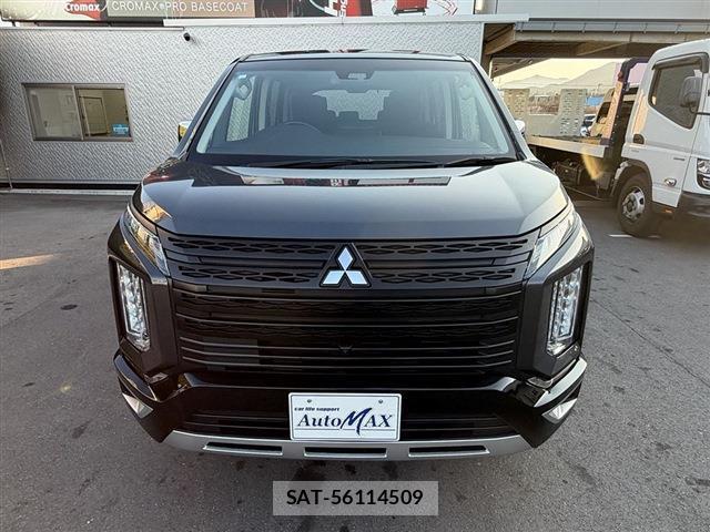 Mitsubishi DELICA 2024-02 8010839-4