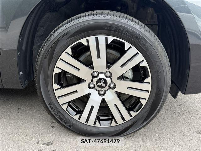 Mitsubishi DELICA 2025-07 8010855-14