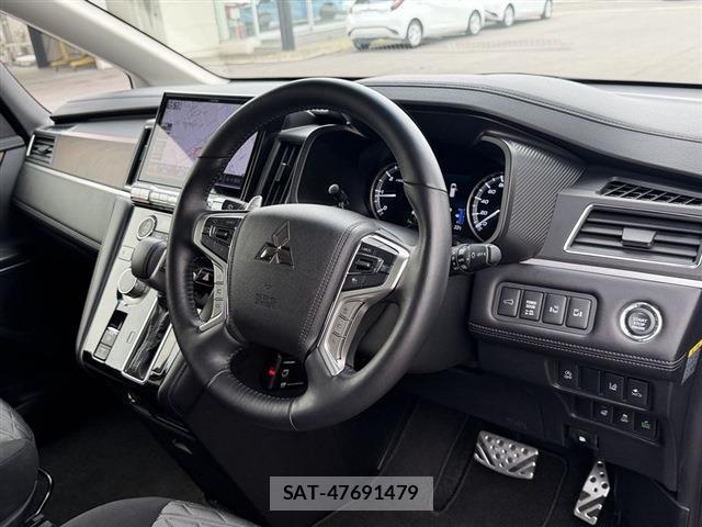 Mitsubishi DELICA 2025-07 8010855-18