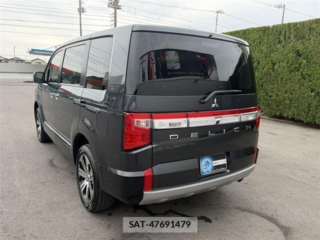 Mitsubishi DELICA 2025-07 8010855-9